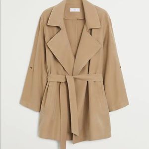Belt flowy trench
